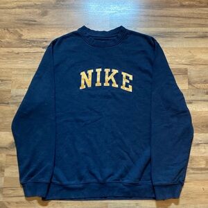 Y2K Nike Spell Out Crewneck